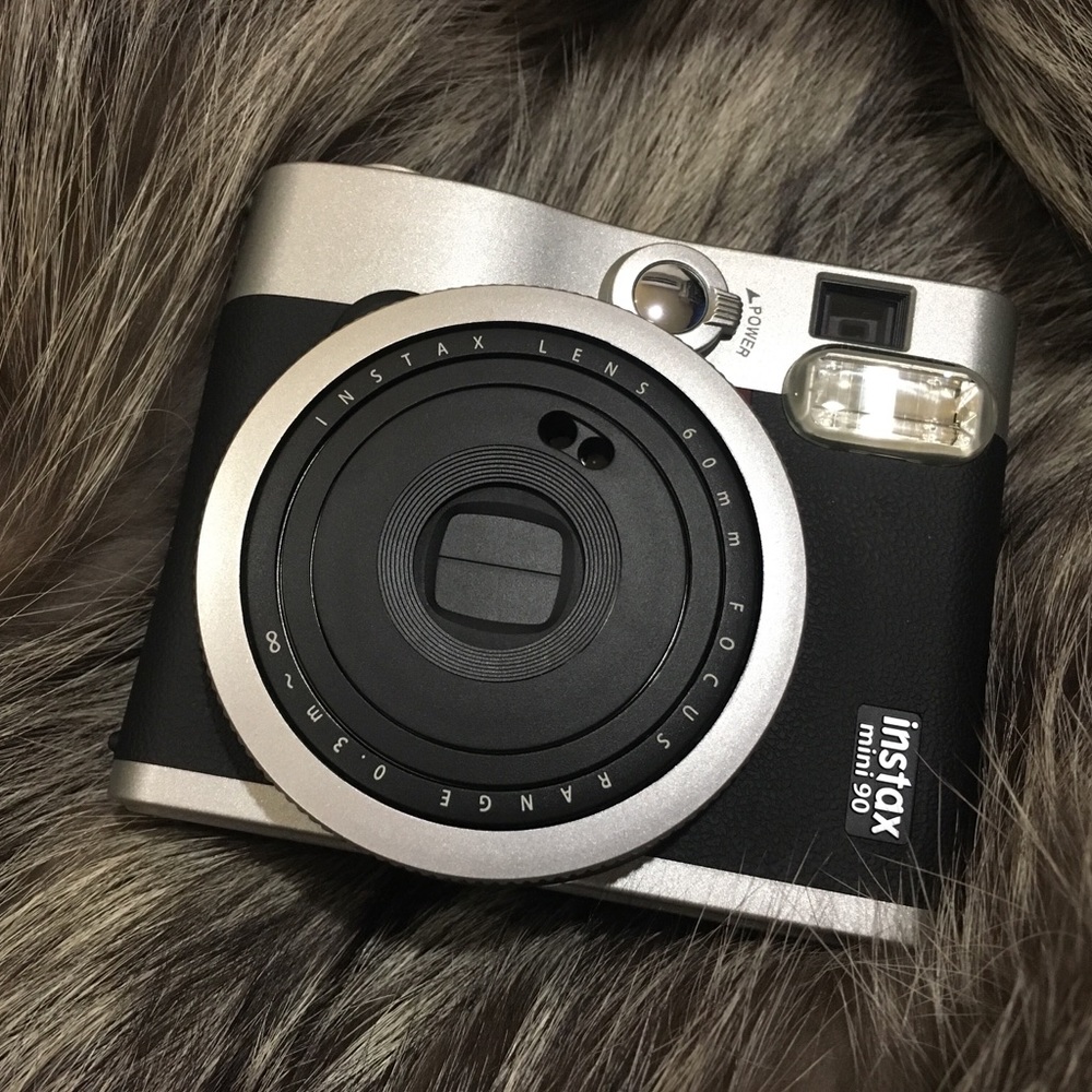 Instax Neo classic fujifilm Polaroid camera NEW